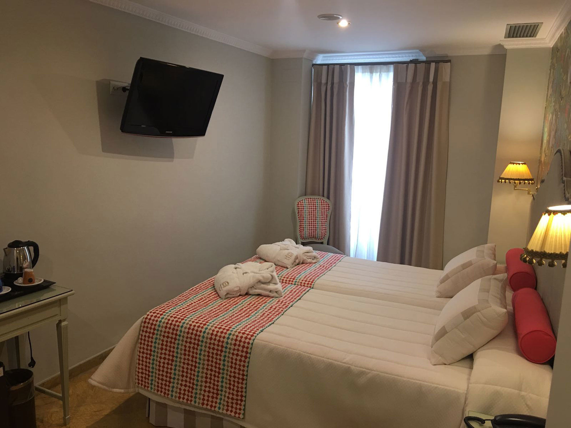 Фото Adriano Hotel