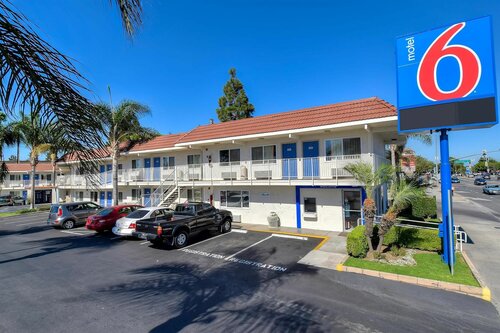 Гостиница Motel 6 Los Angeles - Long Beach в Лонг-Бич