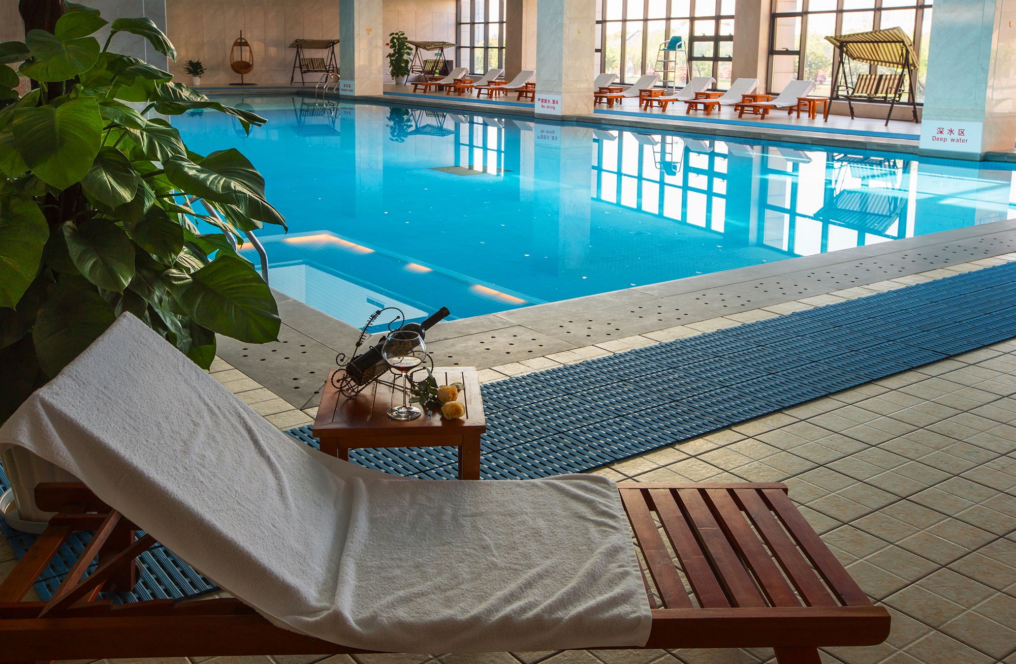 Фото Blossom Water Museum Hotel