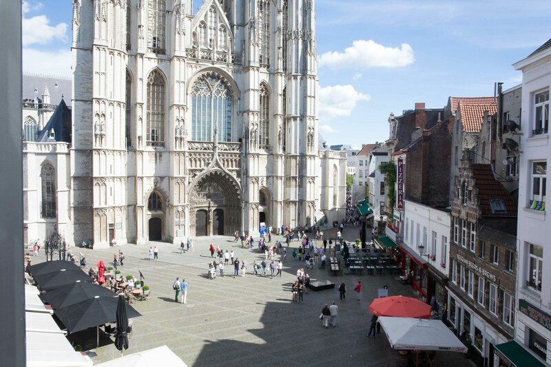 Гостиница HotelO Kathedral Antwerp в Антверпене