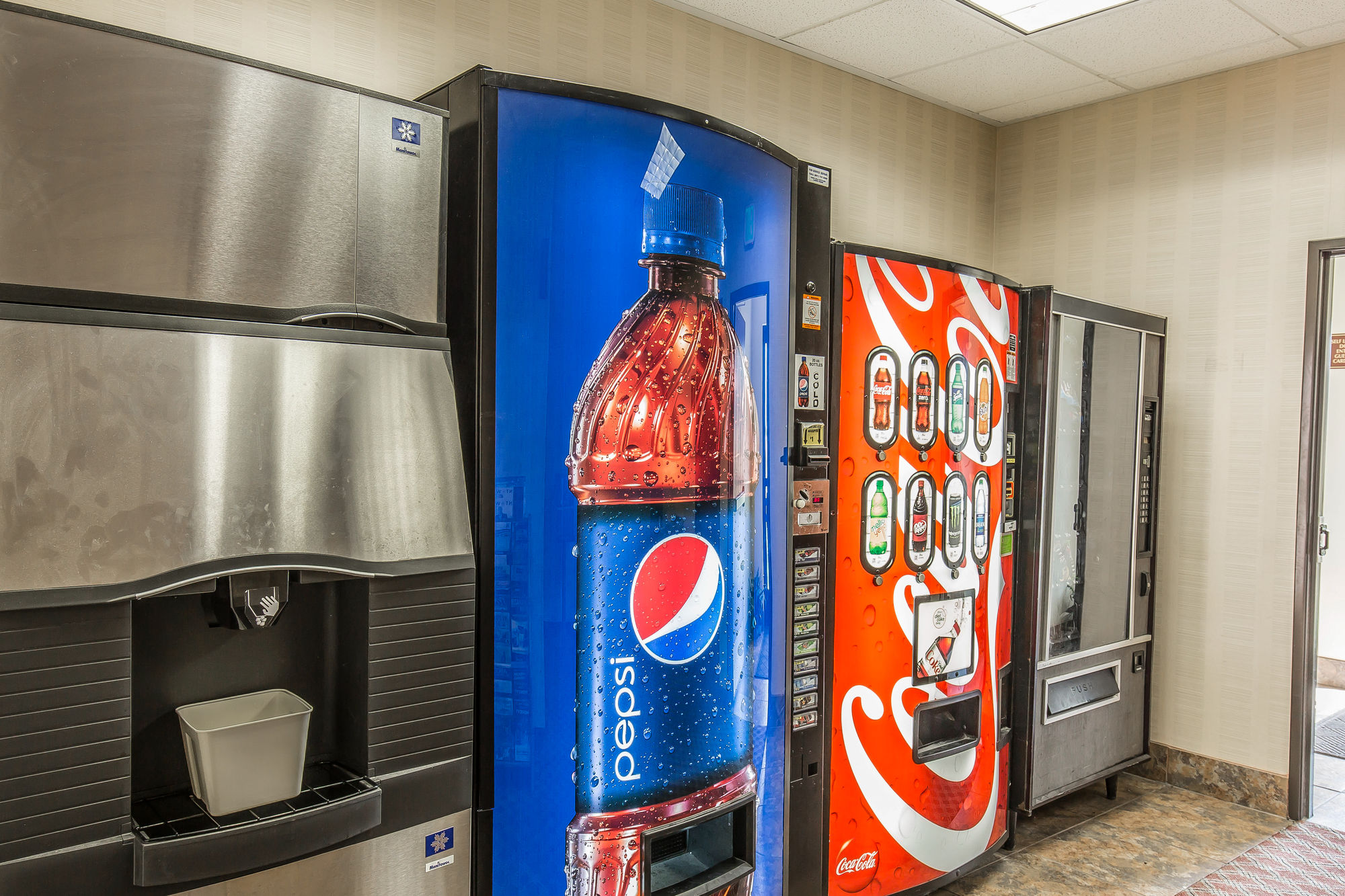 Фото Comfort Inn Ogden near Event Center