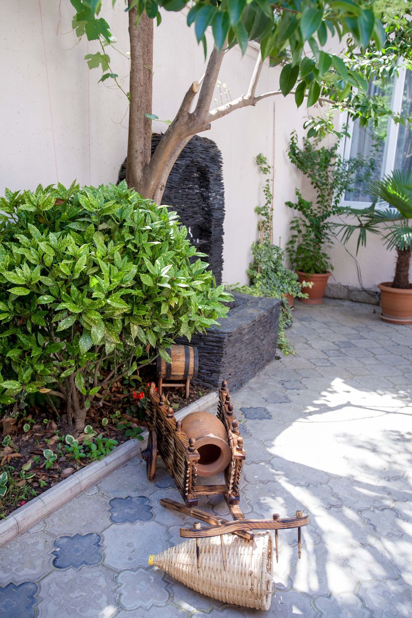 Фото Rustaveli Palace