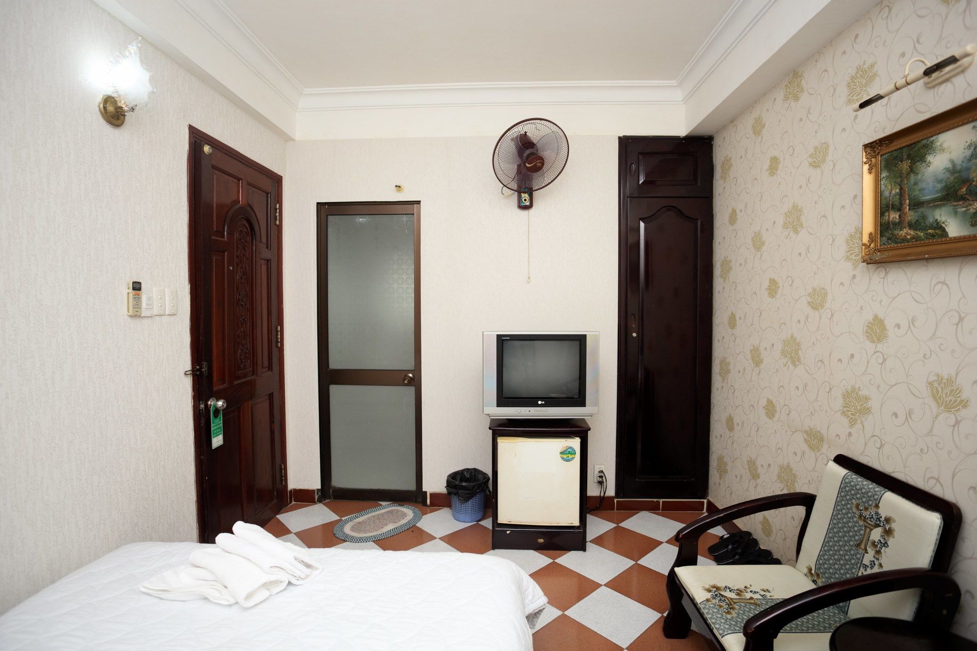 Фото Thanh Lan Hotel