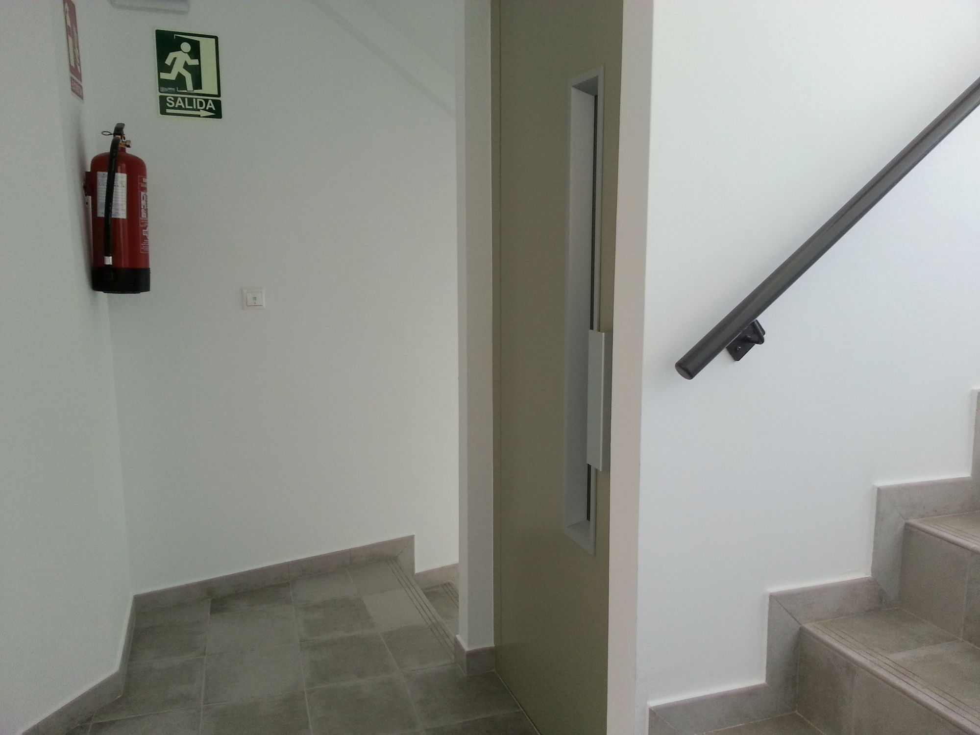 Фото La Siesta Málaga Guesthouse