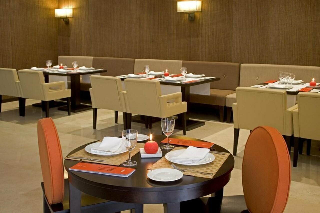 Фото Nh Valladolid Bálago