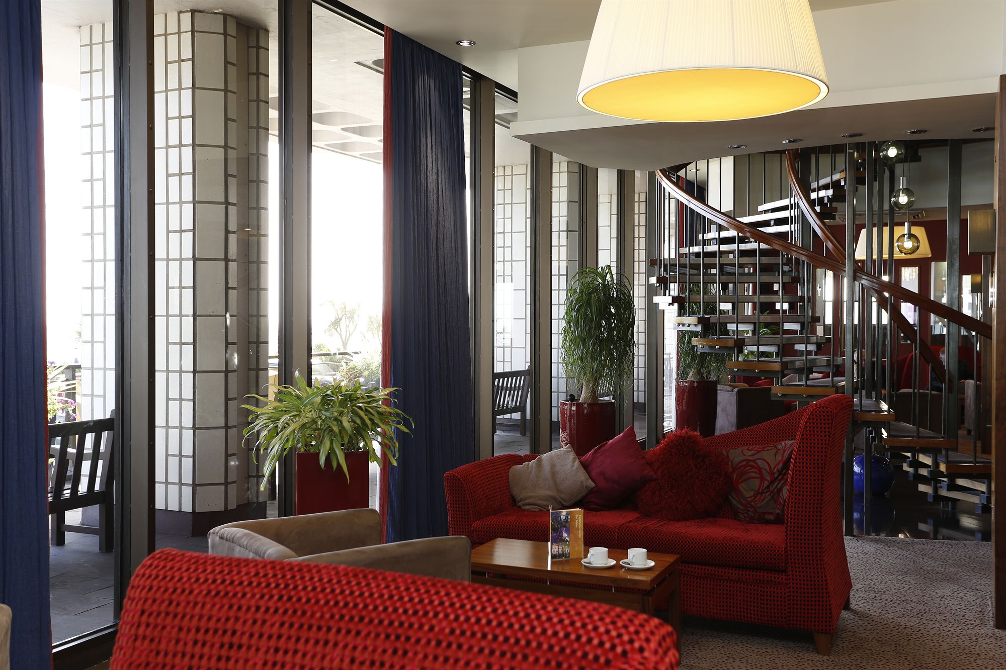 Фото The View Hotel