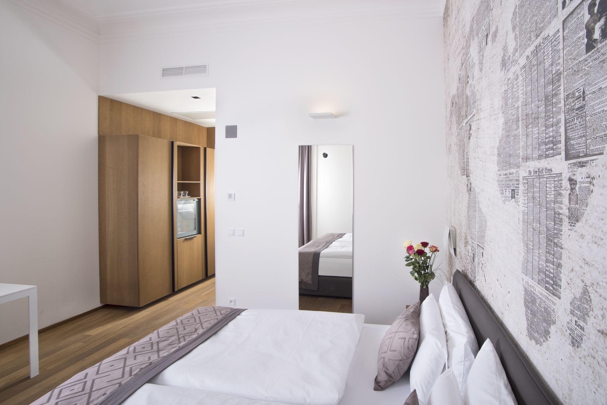 Фото Отель Golden Crown