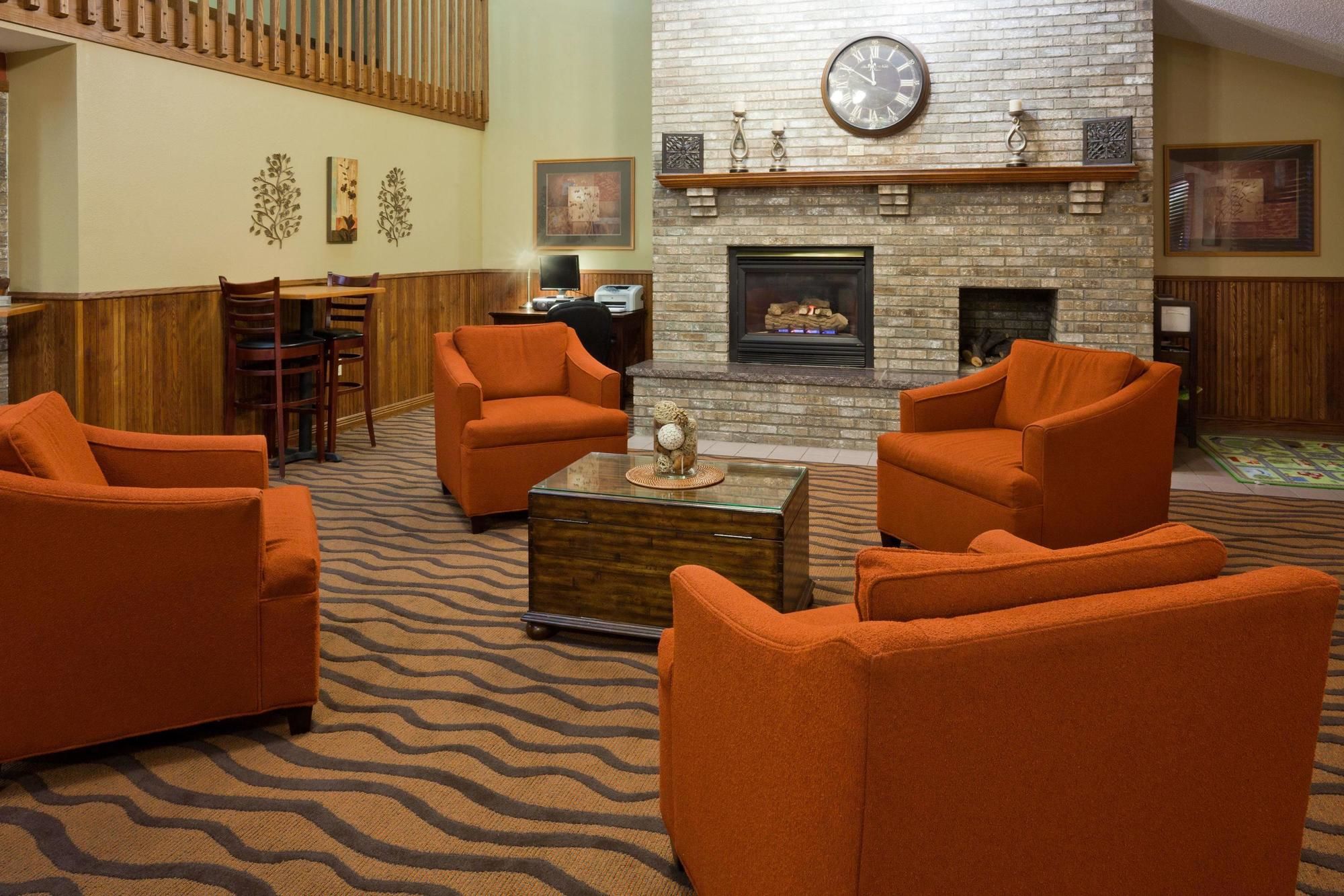 Фото AmericInn by Wyndham St. Cloud