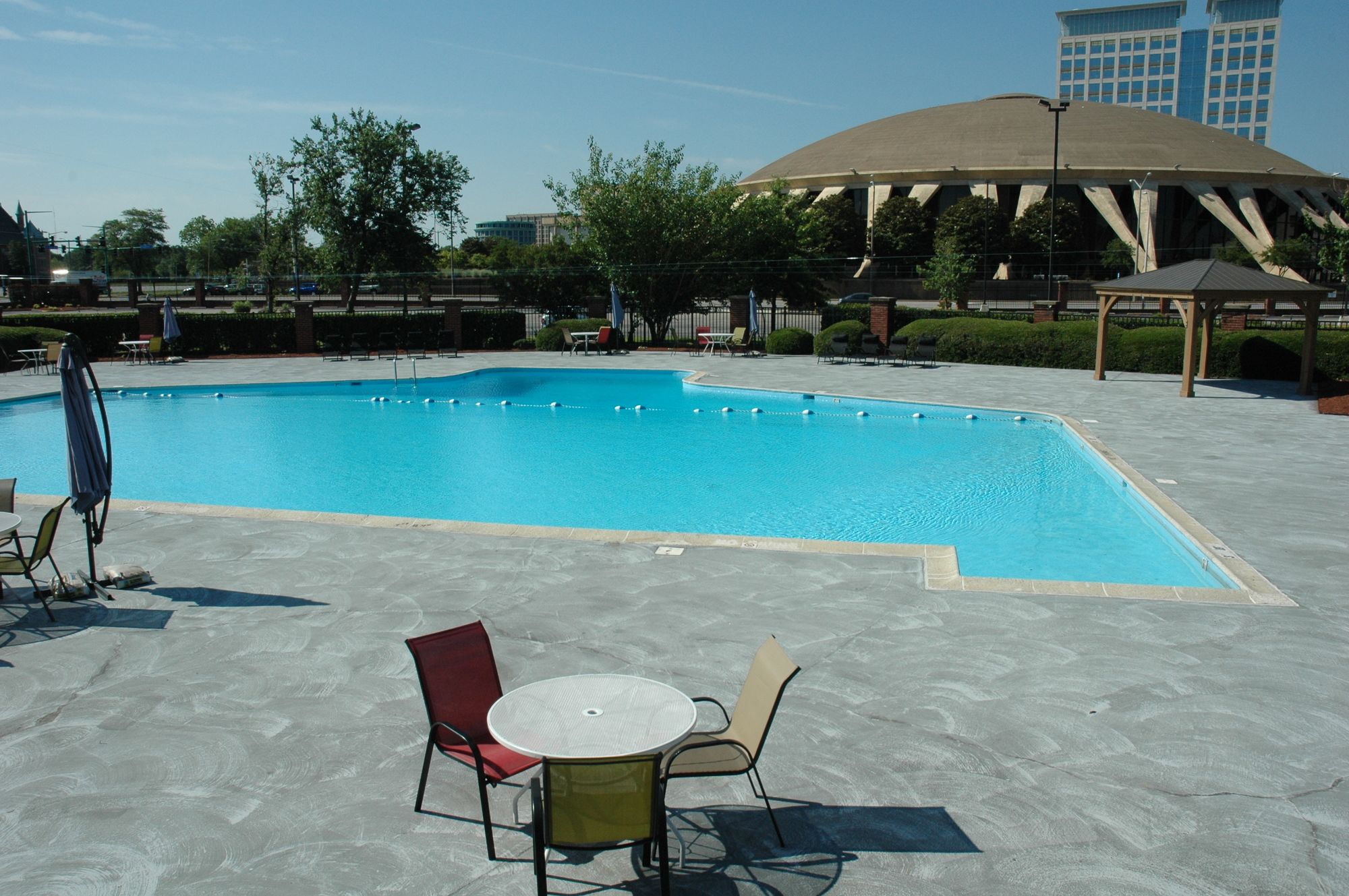 Фото отеля 2