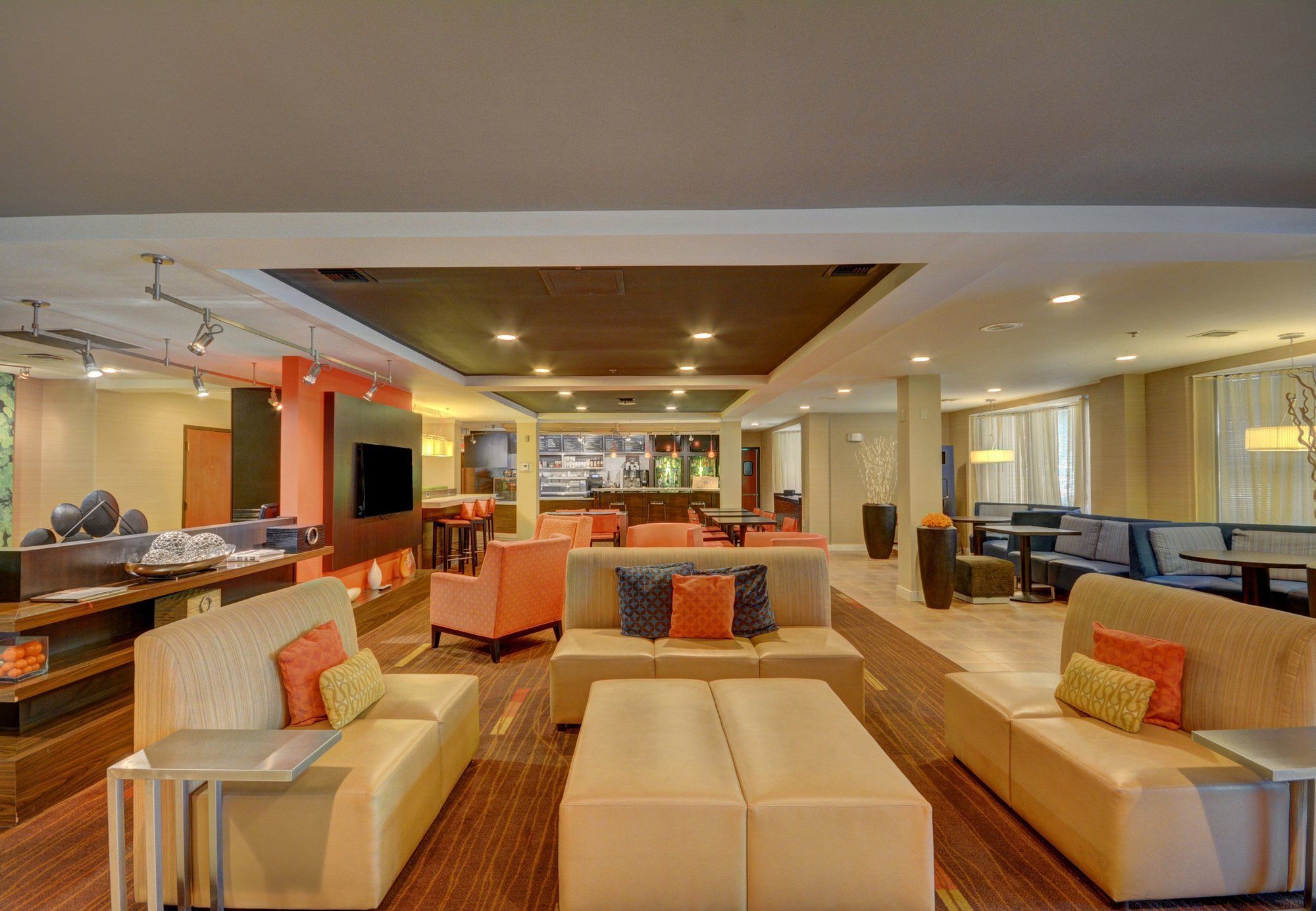 Фото Courtyard by Marriott Lafayette Airport