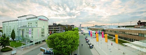 Внешний вид отеля Movenpick Hotel Nuremberg Airport в Нюрнберге, фото 1