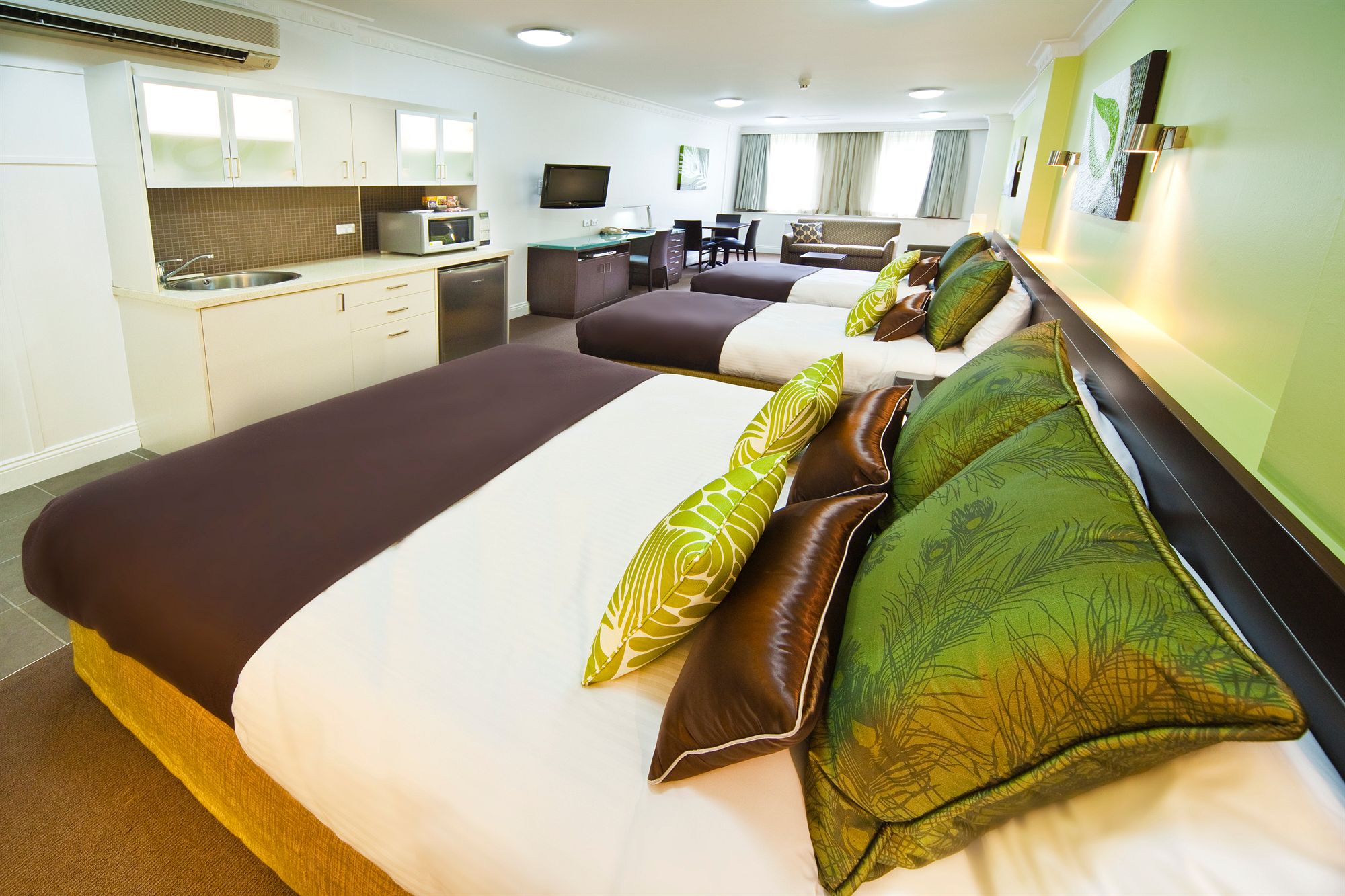 Фото Hyde Park Inn