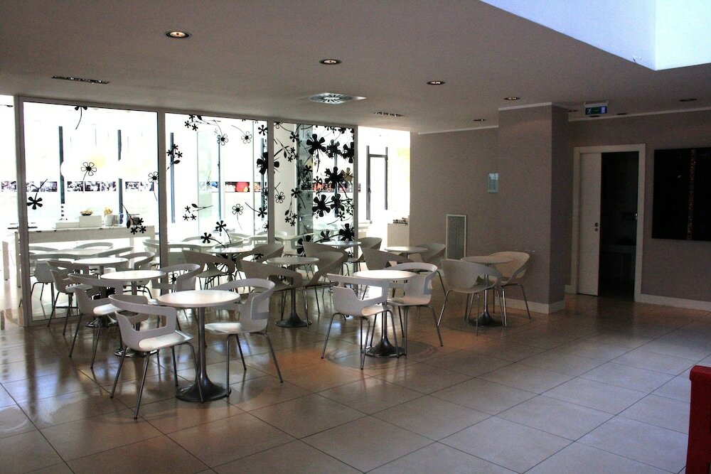 Фото iH Hotels Milano Watt 13