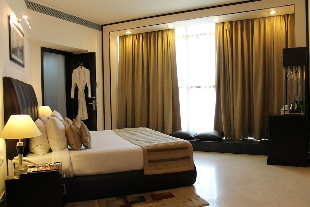 Фото Hotel Shanti Palace