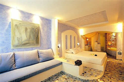 Внешний вид отеля Astarte Suites в Муниципальной единице Фирах, фото 3