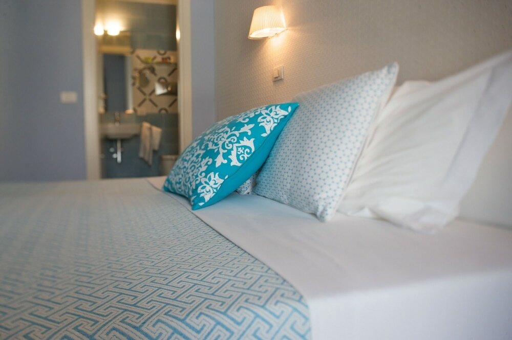 Фото Attico Partenopeo B&b