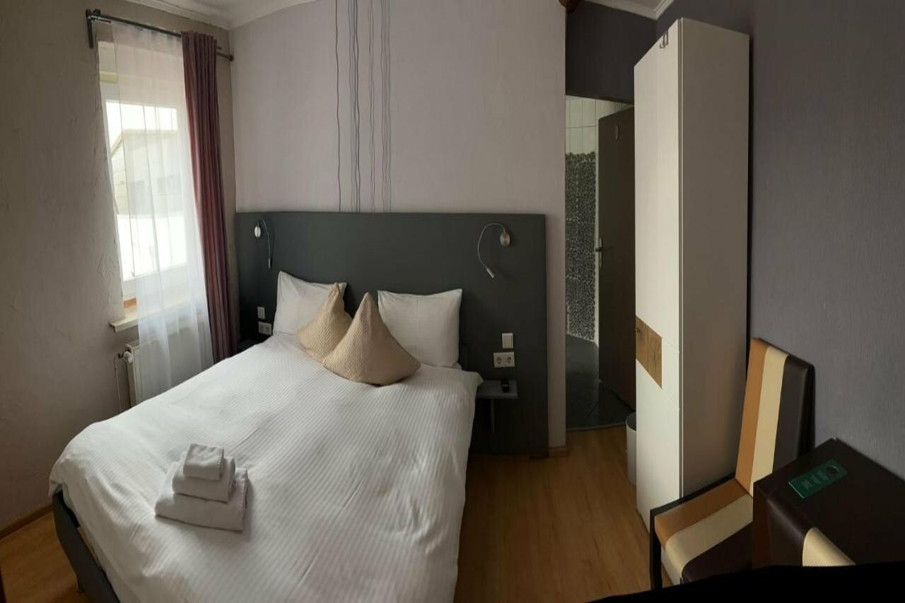 Фото Hotel Gasthaus Ellenberger