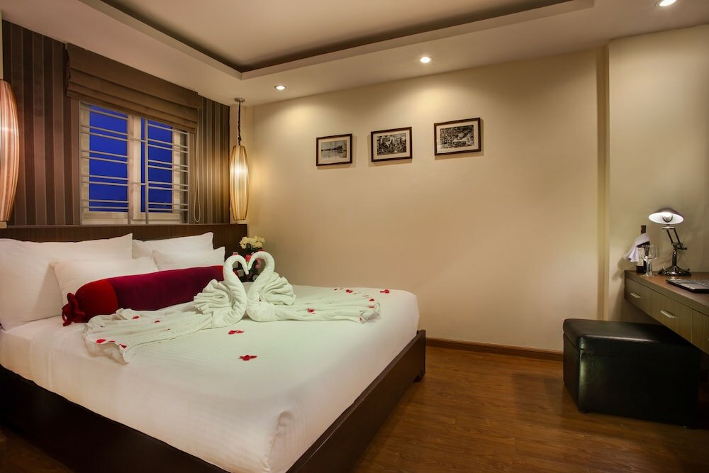 Фото Golden Art Hotel