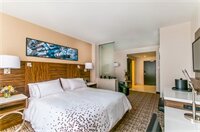 Фото Renaissance Denver Downtown City Center Hotel