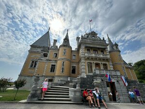 The Livadia Palace Museum (посёлок городского типа Ливадия, улица Батурина, 44А) ، متحف