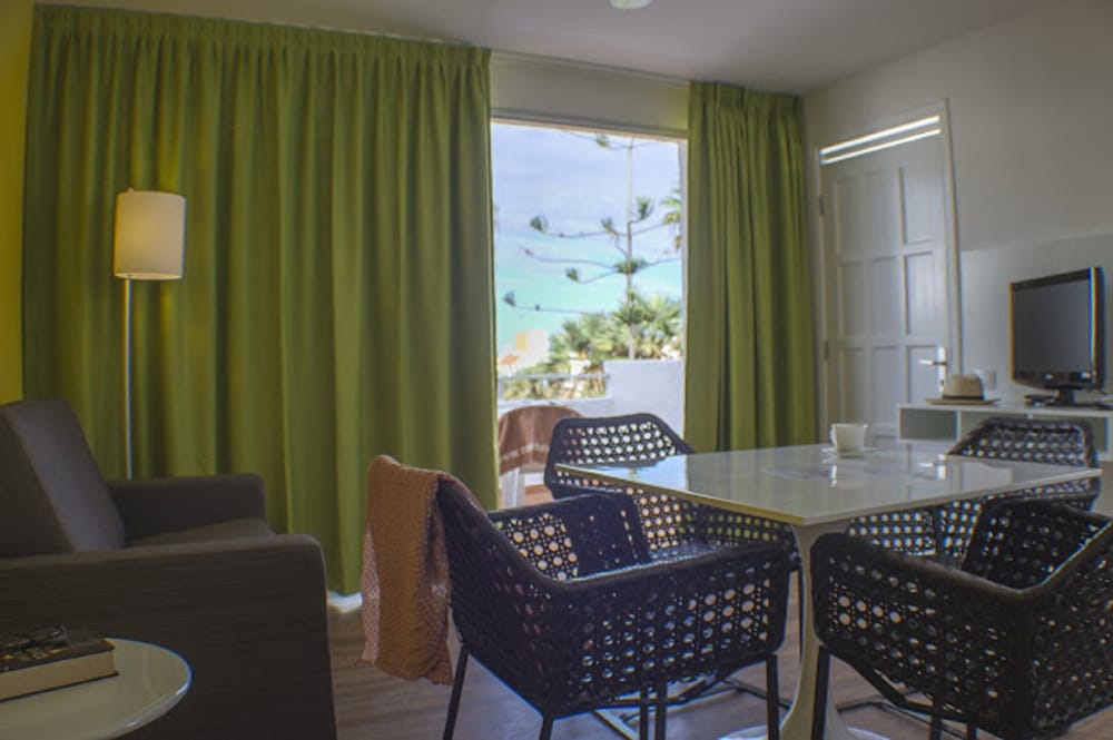 Фото Coral California