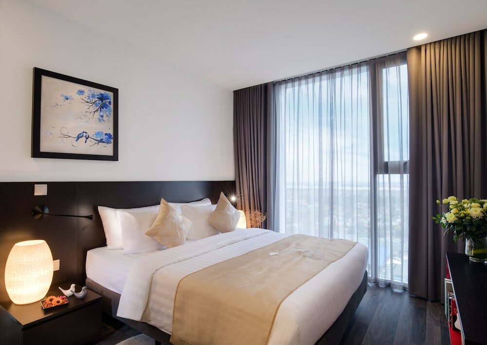 Фото Somerset West Point Hanoi