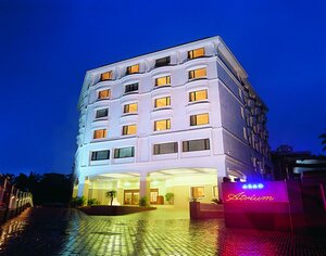 Гостиница Abad Atrium