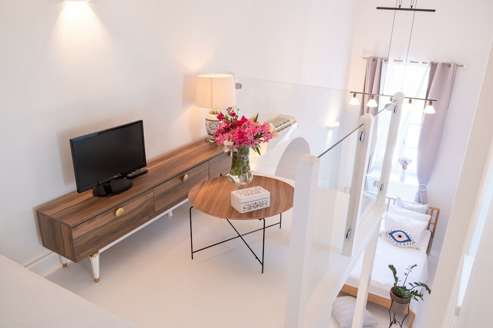 Фото Hydra Hotel