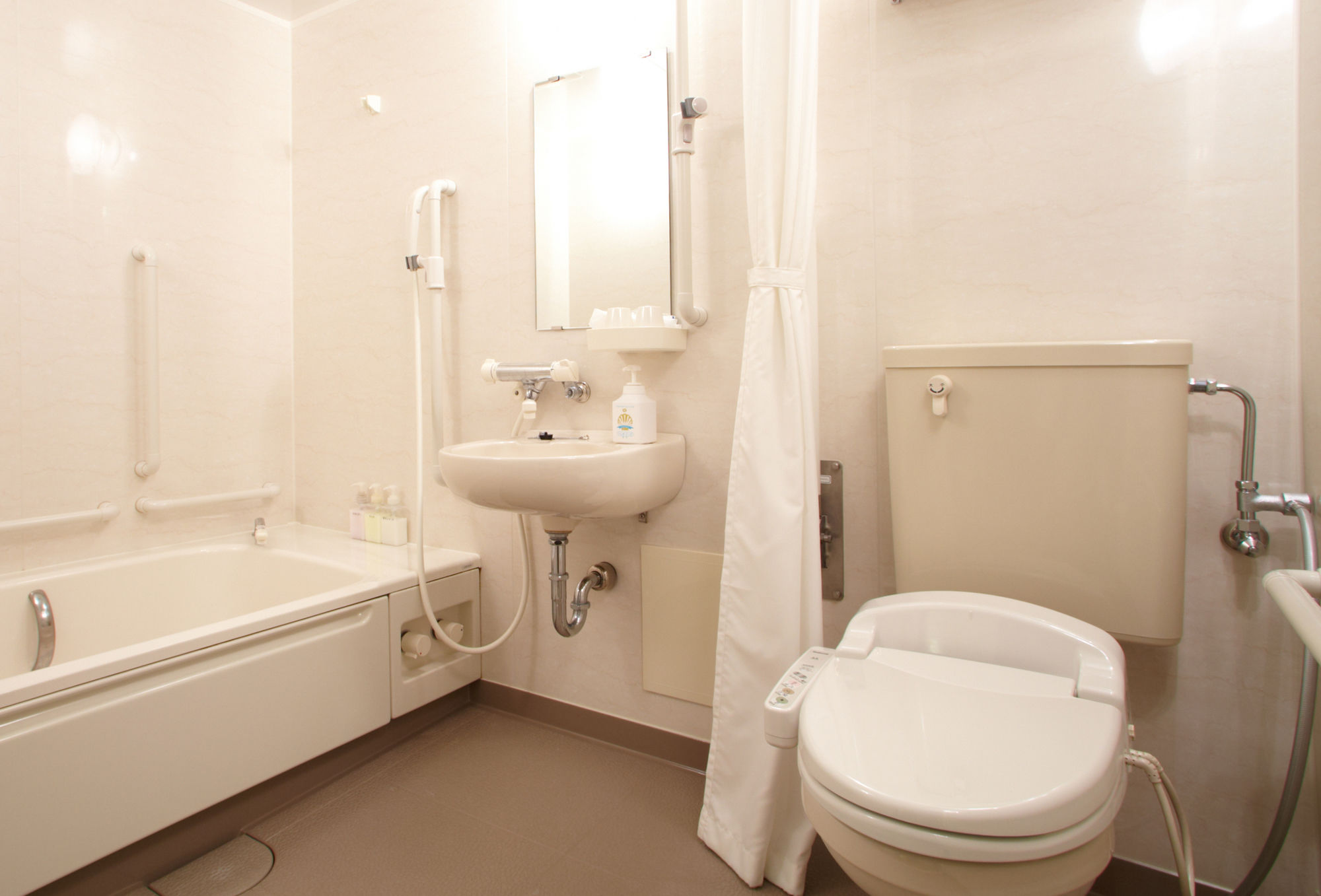 Фото Hotel Yugaf Inn Okinawa