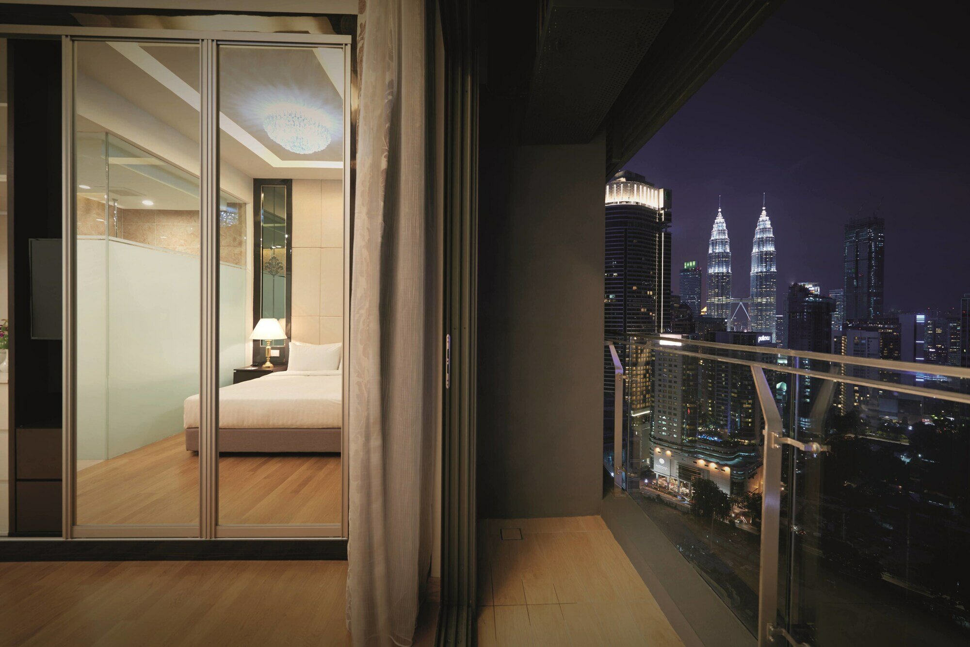 Фото Dorsett Residences Bukit Bintang at Dorsett Kuala Lumpur