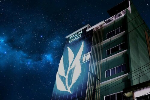 Гостиница Palm Grass Hotel в Себу