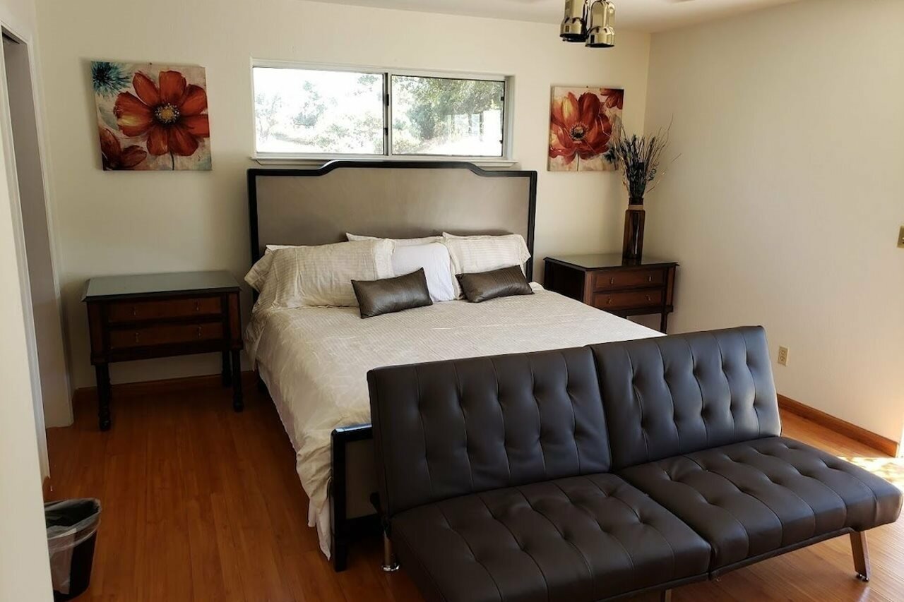 Фото Yosemite Embassy