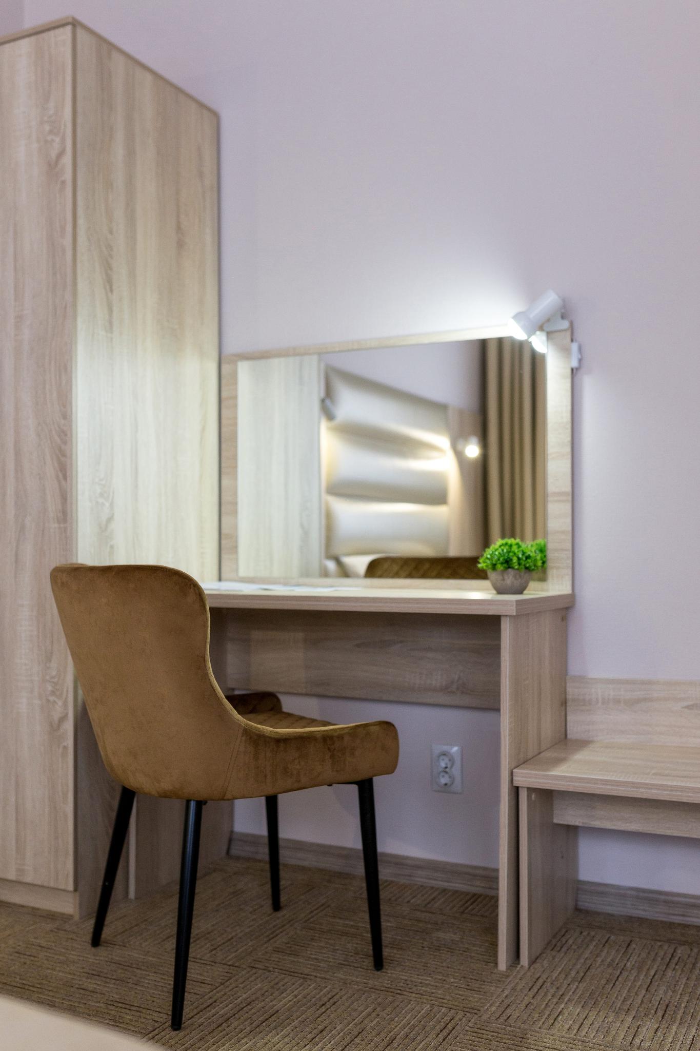 Фото Cronwell Ника центр