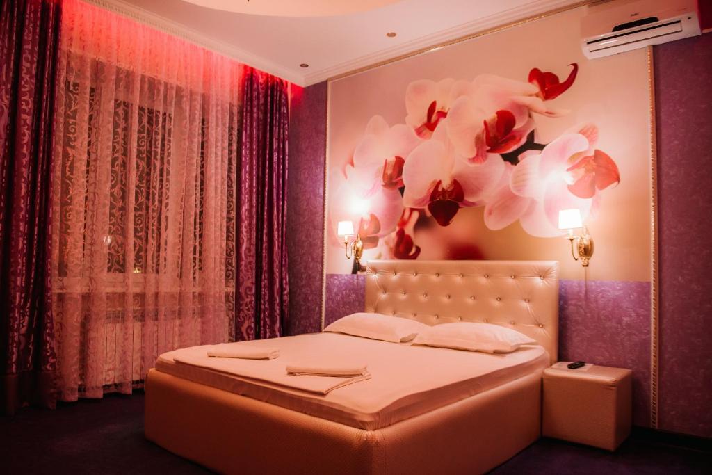 Фото Империя