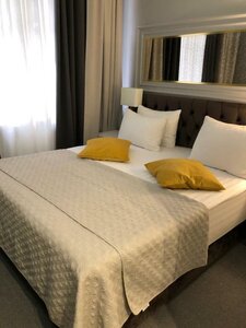 Benvenuti 2 (Yunykh Lenintsev Street, 73к1), hotel