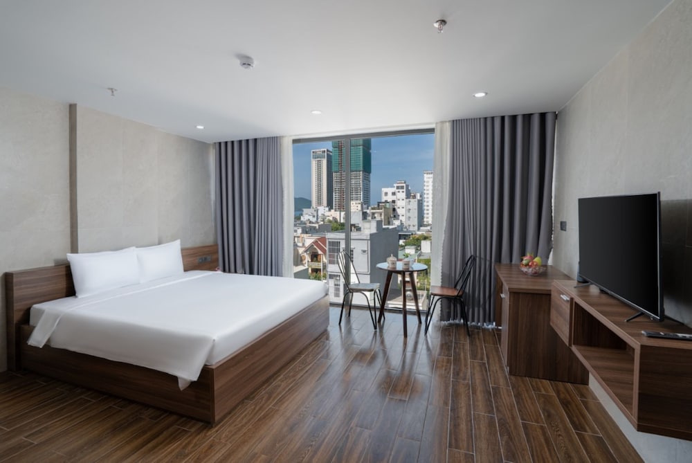 Фото Rose Sea Hotel & Apartment