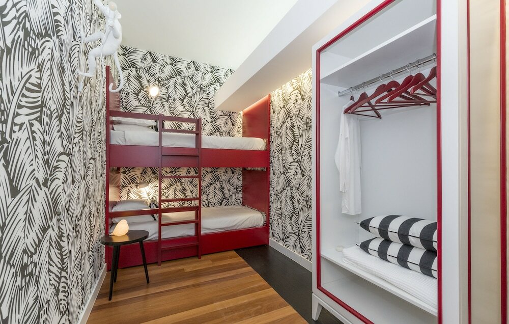 Фото Villa Orange Charm Guesthouse