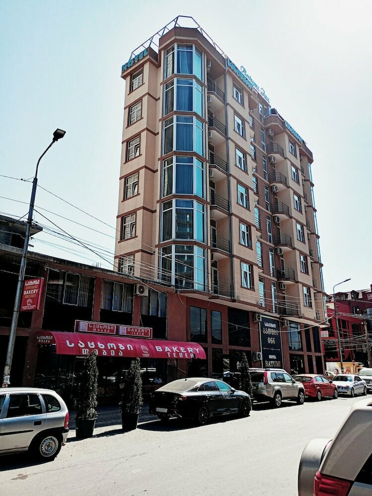 Hotel Batumi inn Hotel, Batumi, photo