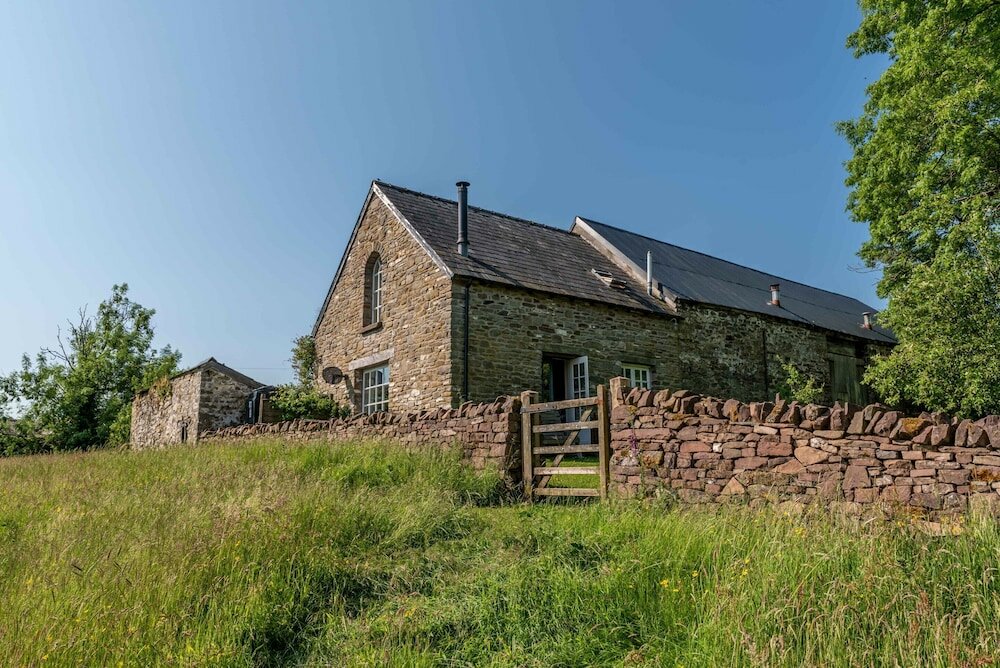 Фото Alltybrain Farm Cottages and B&b