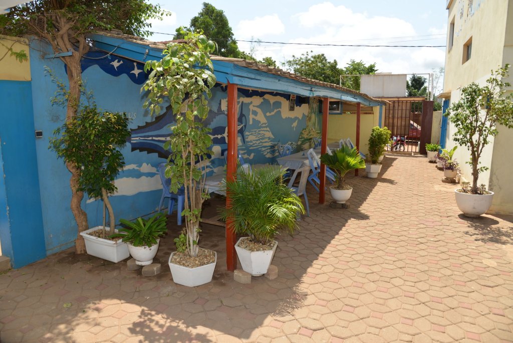 Фото отеля 3