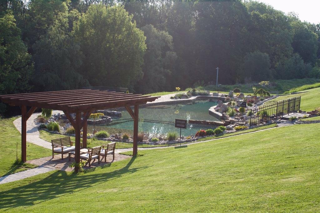 Hotel Penzion Vcelarský Dvur, South Moravian Region, photo