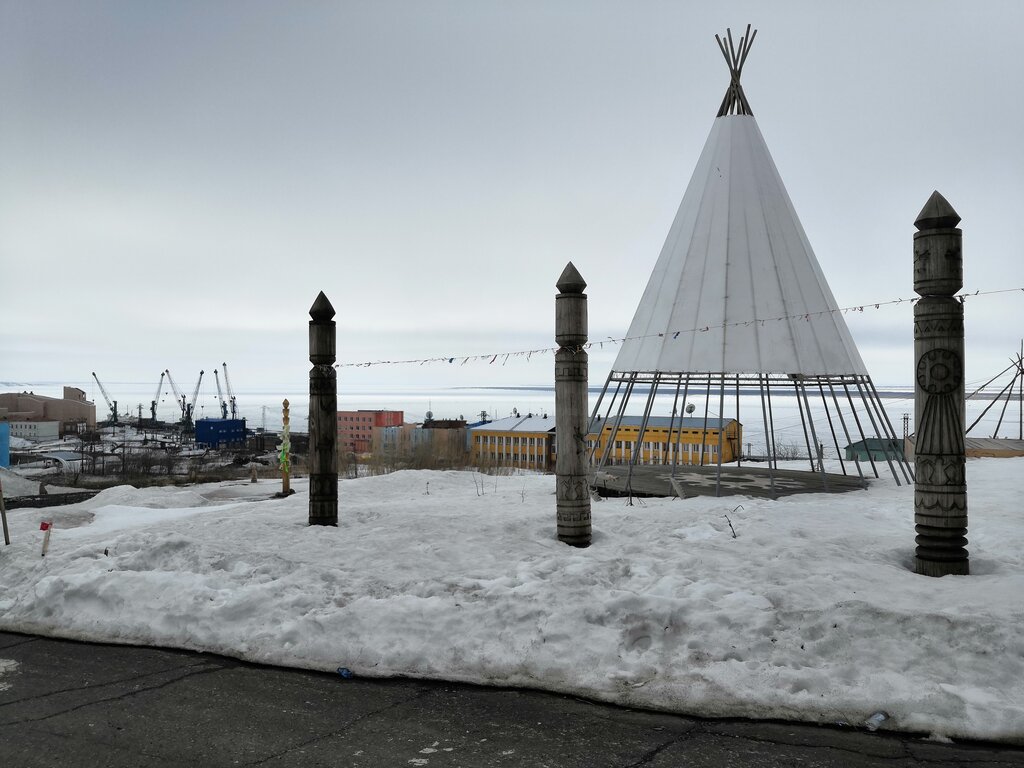 Культурный центр Городской центр народного творчества, Дудинка, фото