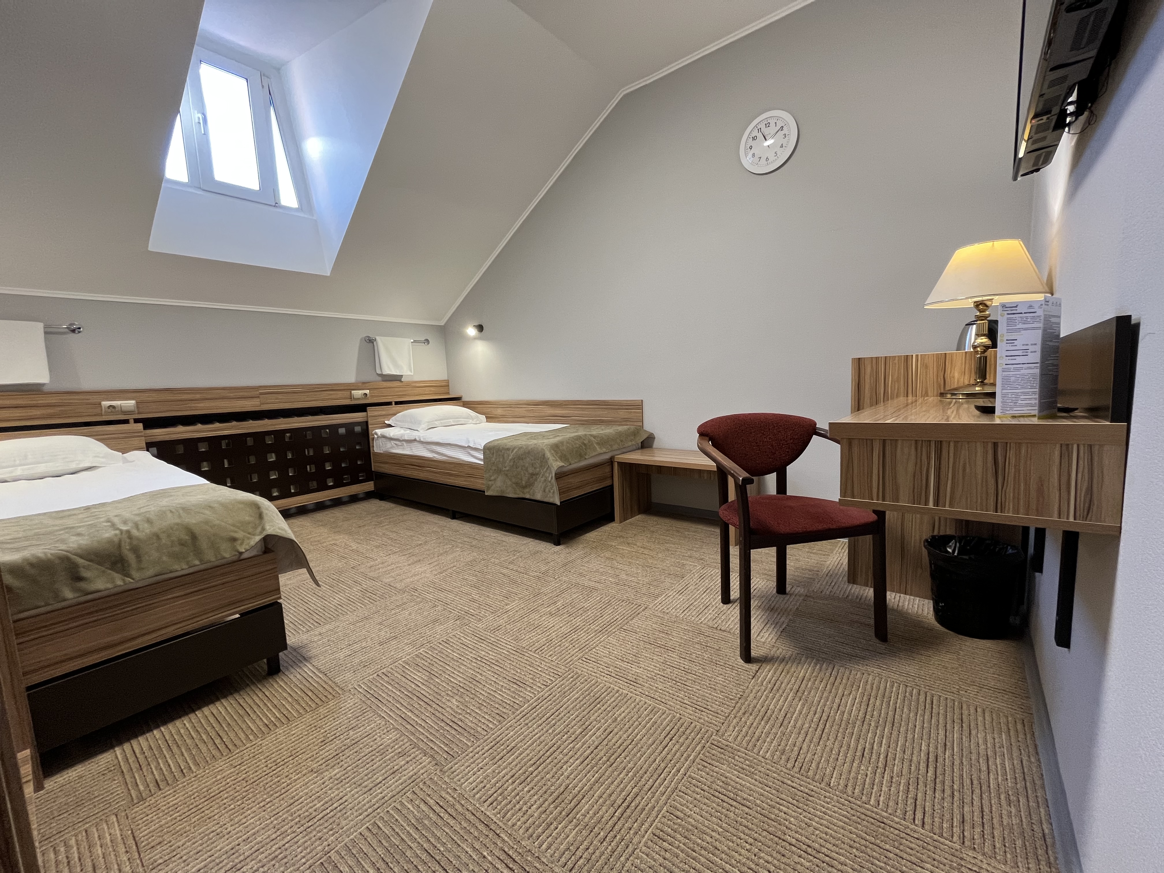 Фото Cronwell Ника центр