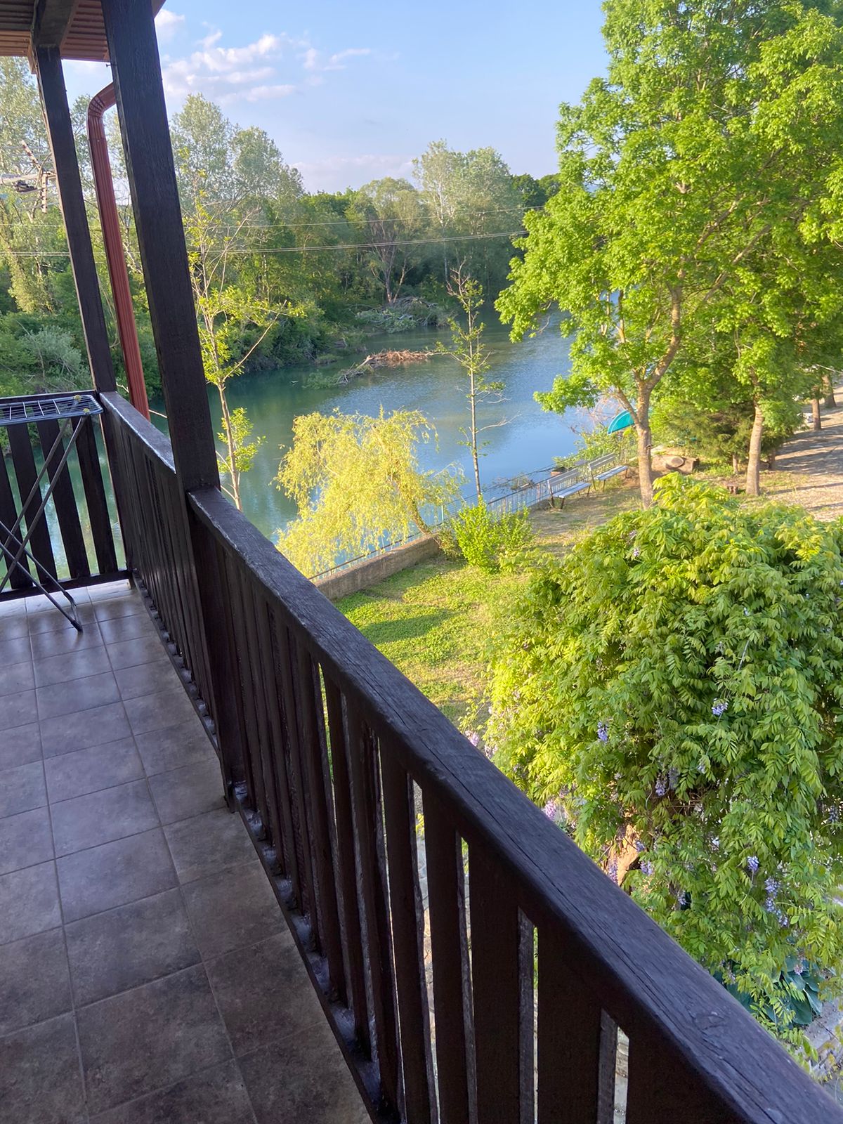 Фото Замок у реки