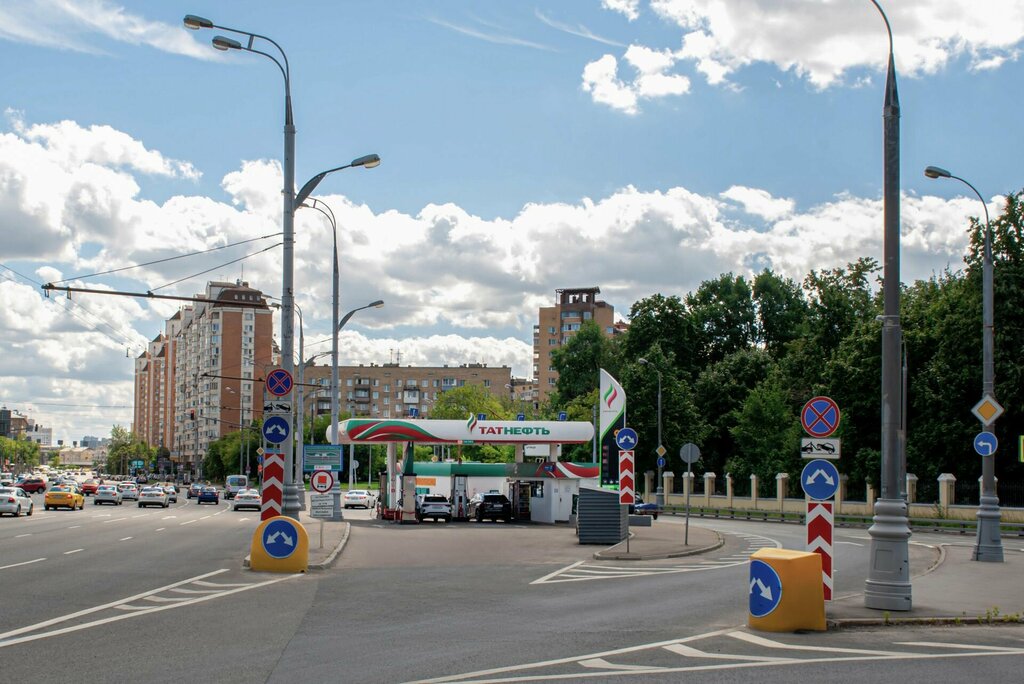 Gas station Tatneft, Moscow, photo