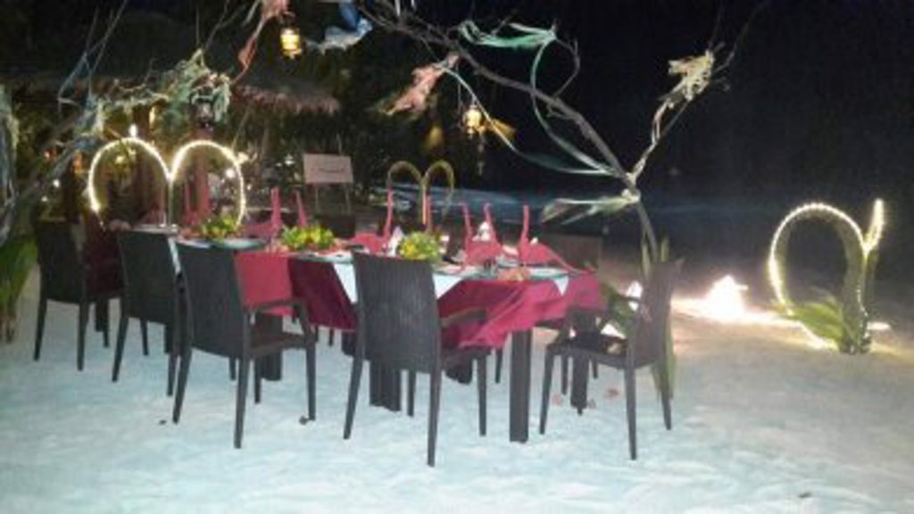 Фото Hudhu Raakani Lodge