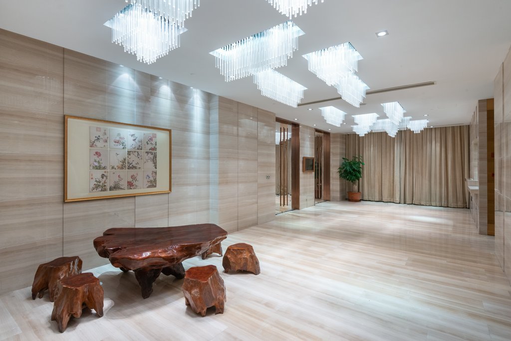 Фото Hilton Garden Inn Shanghai Hongqiao Necc