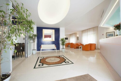 Гостиница Hotel La Meridiana в Сорренто