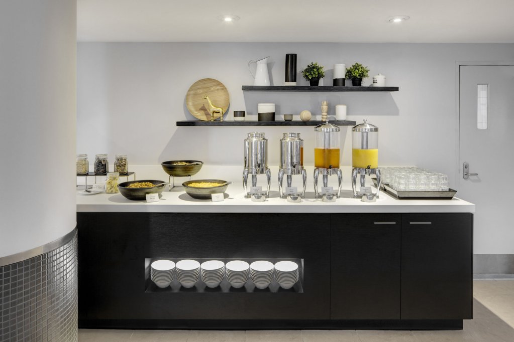 Фото Ibis Styles Sydney Central