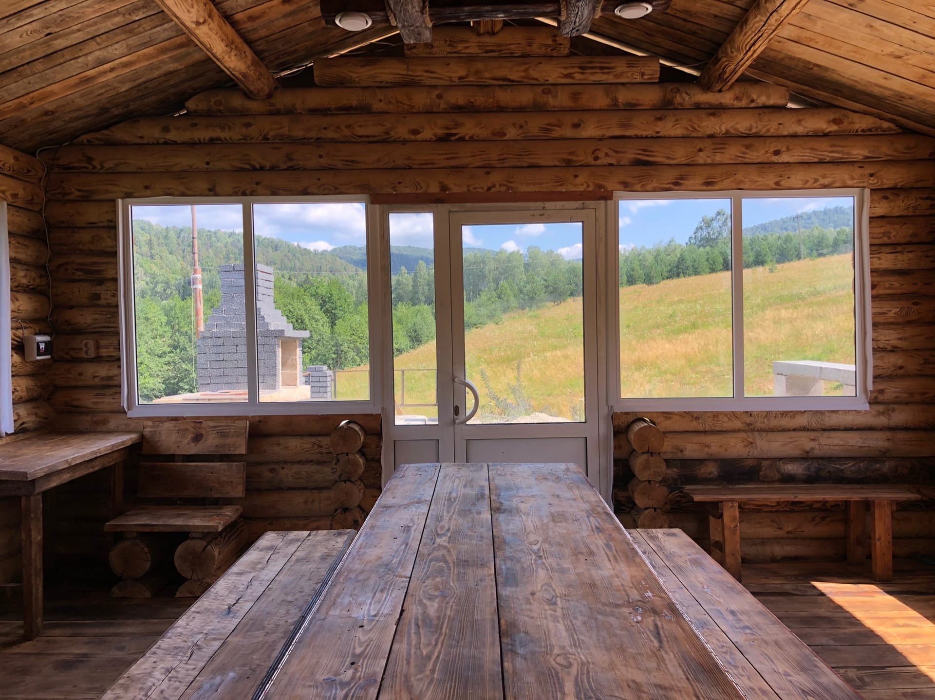 Фото Широкий дол